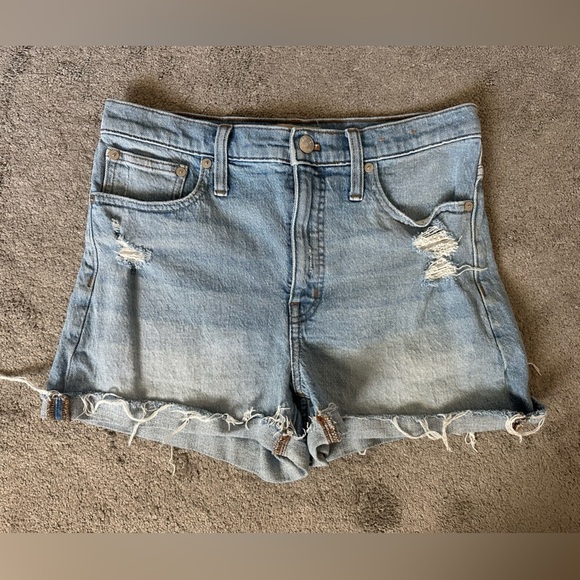 Madewell High-Rise Denim Shorts in Astell Wash Ripped Edition Size 27 - Picture 3 of 9